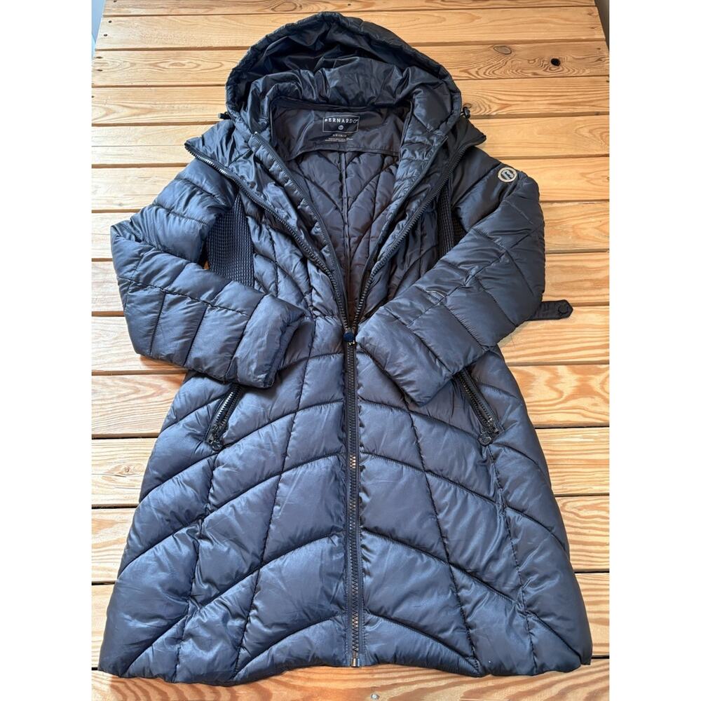 Bernardo Women’s Full zip Hooded puffer Parka coat Jacket Size S Black R9